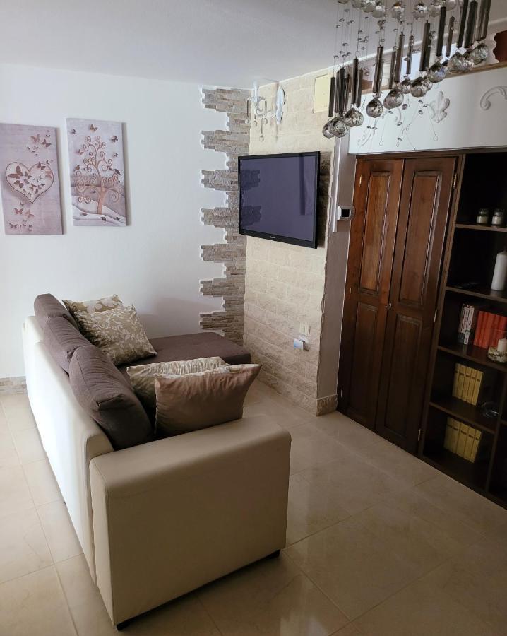 Вилла La Casa Delle Rose 1 Giba Экстерьер фото