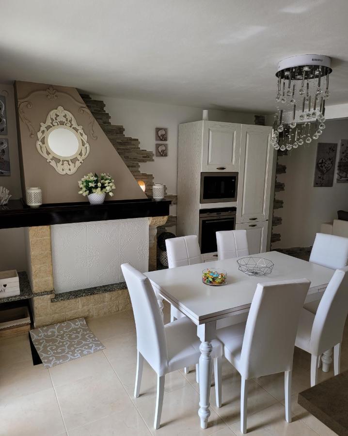 Вилла La Casa Delle Rose 1 Giba Экстерьер фото