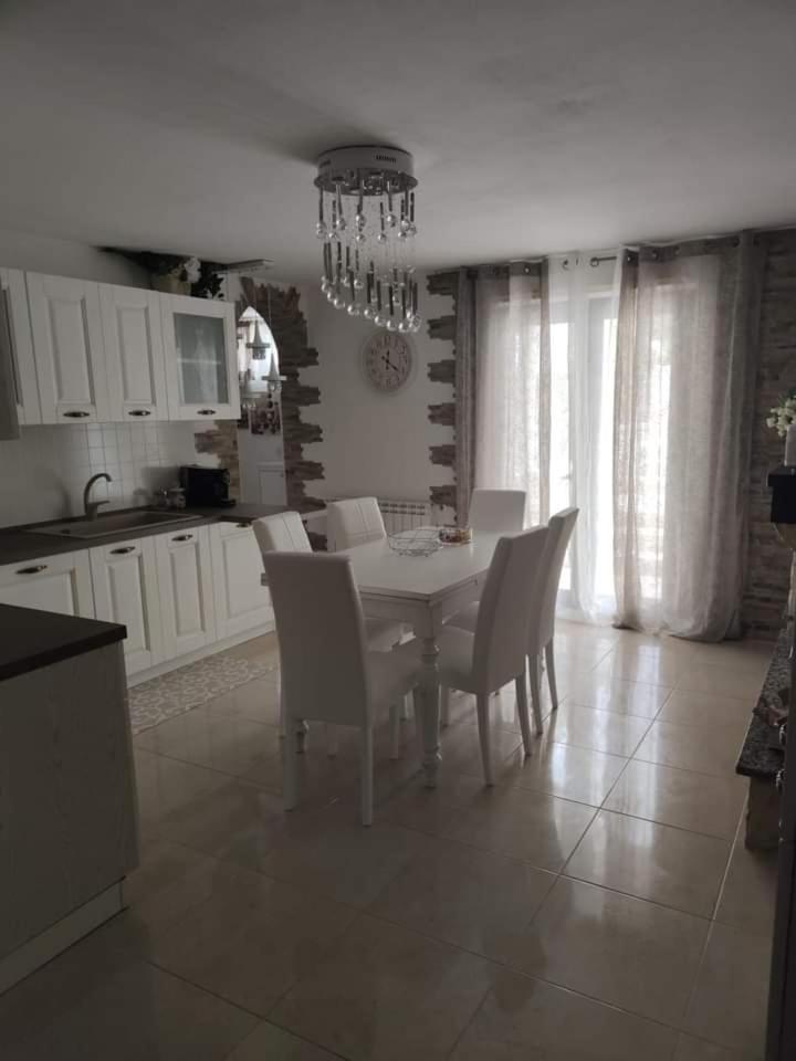 Вилла La Casa Delle Rose 1 Giba Номер фото